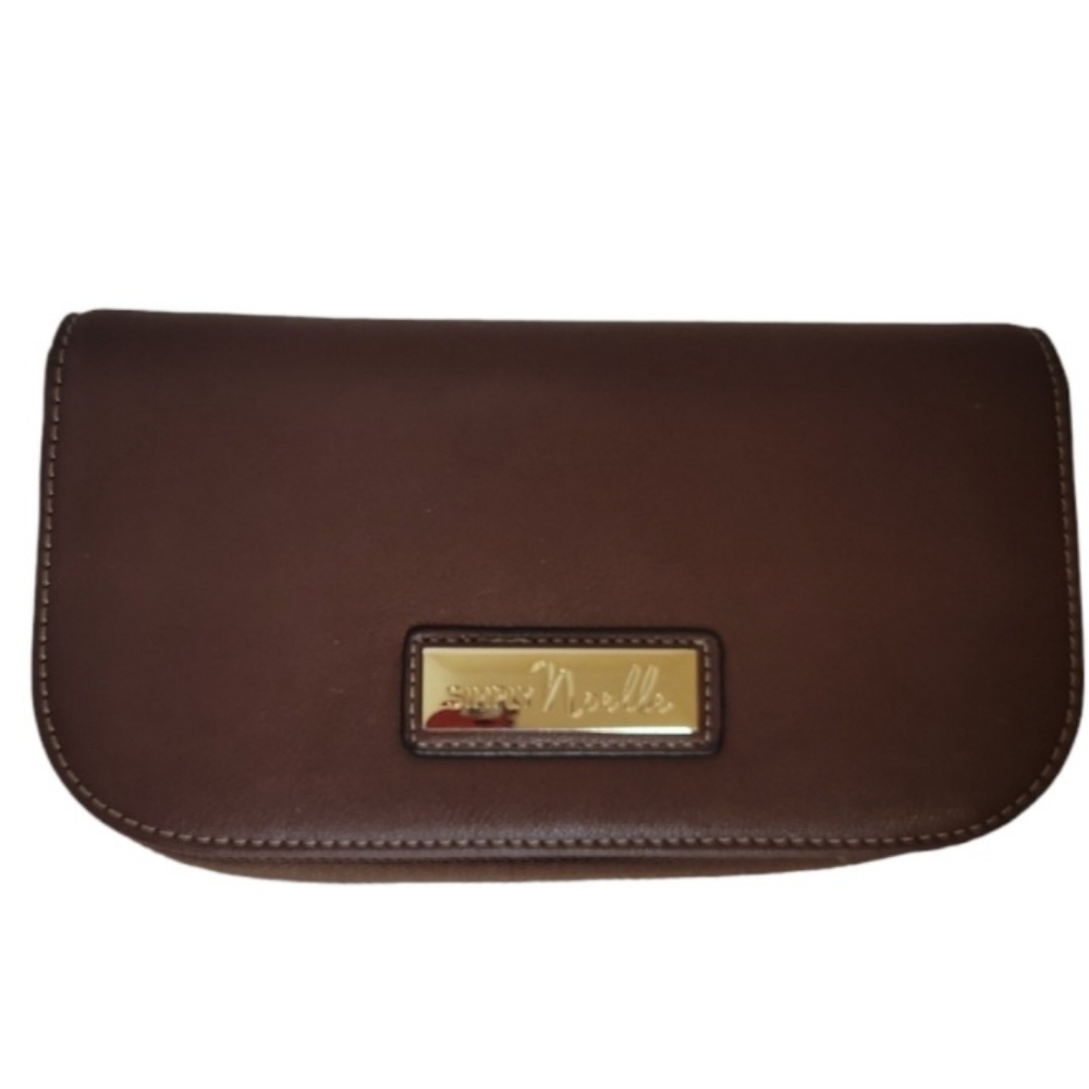 Simply Noelle Snap & Zip Brown Wallet NWOT